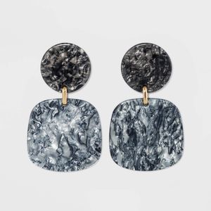 NWT SUGARFIX BaubleBar Blue Resin Round Drop Earrings